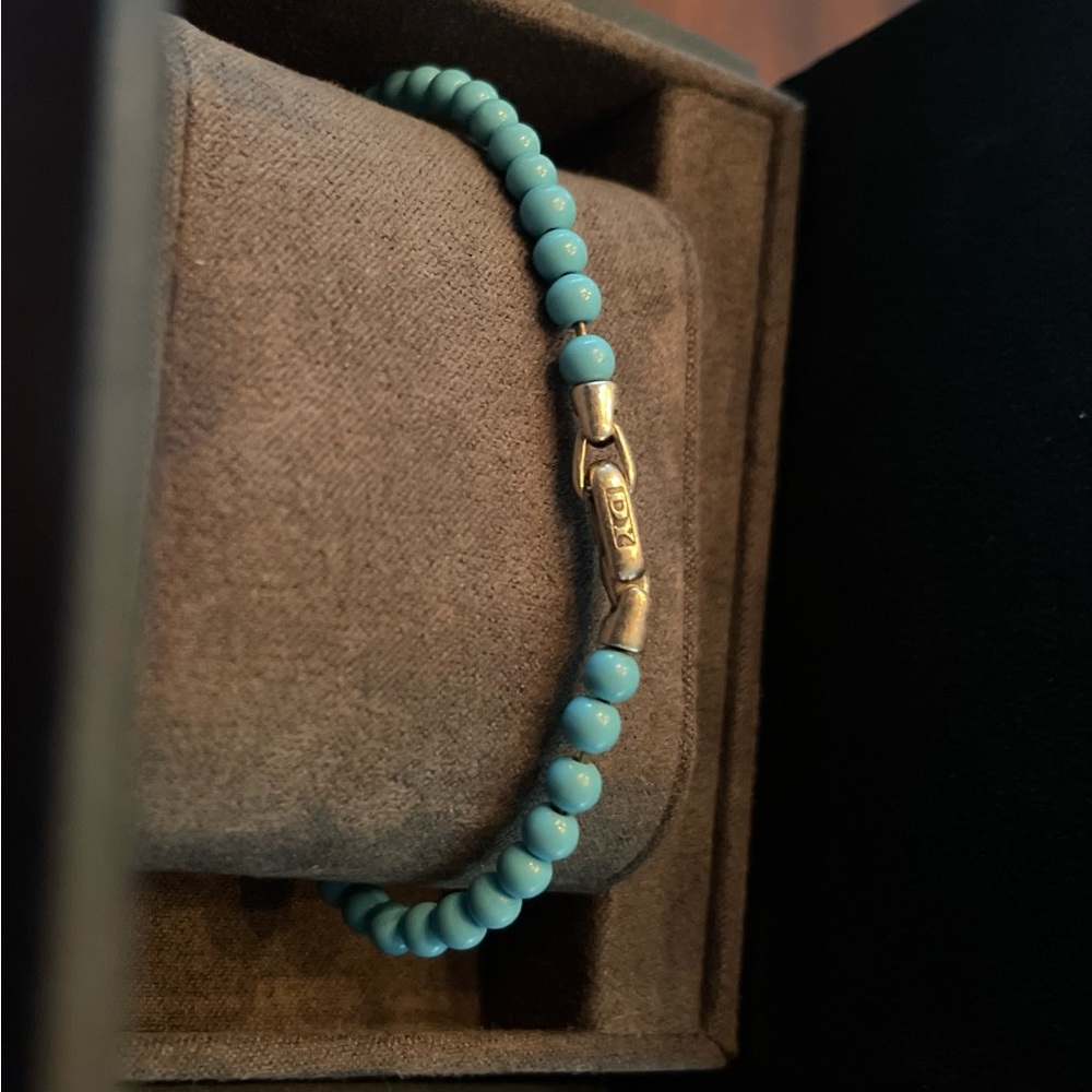 David Yurman Turquoise Spiritual Beads with unopened box and jewlrey bag